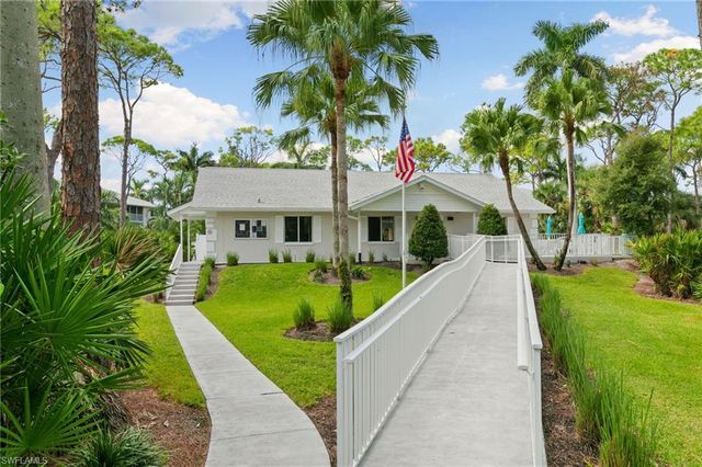 3072 Sandpiper Bay CIR M103, Naples, FL 34112