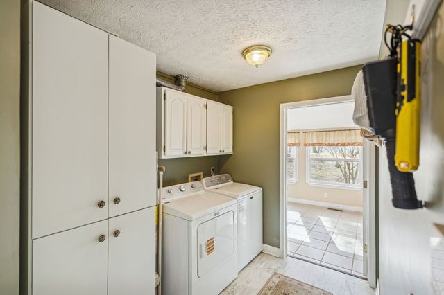 524 Willie Jarvis Rd, Sparta, TN 38583
