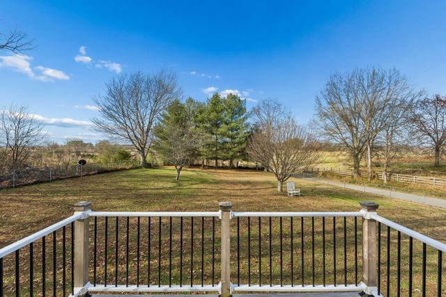 524 Willie Jarvis Rd, Sparta, TN 38583
