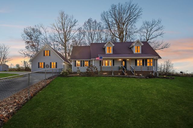 524 Willie Jarvis Rd, Sparta, TN 38583