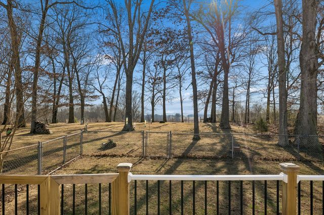 524 Willie Jarvis Rd, Sparta, TN 38583