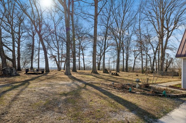524 Willie Jarvis Rd, Sparta, TN 38583