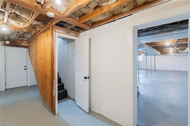 2706 Westfield Road, Mount Airy, NC 27030