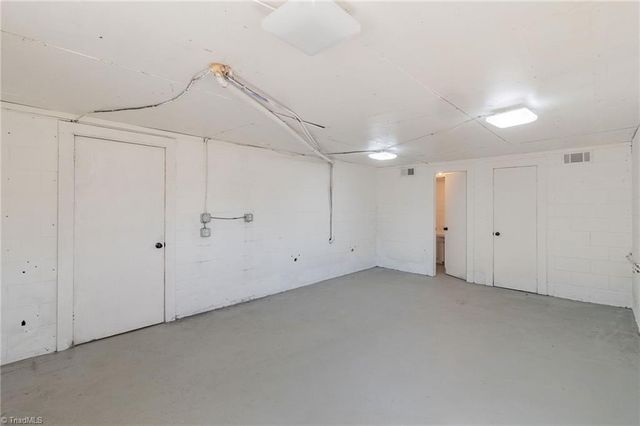 2706 Westfield Road, Mount Airy, NC 27030