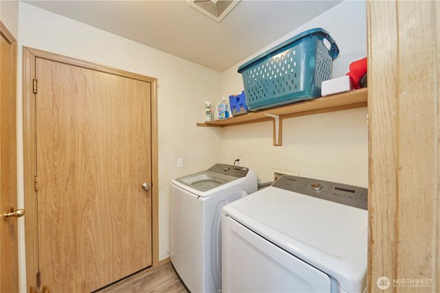 6804 E 132nd Street Ct, Puyallup, WA 98373