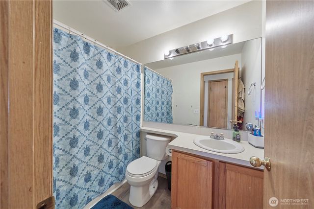 6804 E 132nd Street Ct, Puyallup, WA 98373