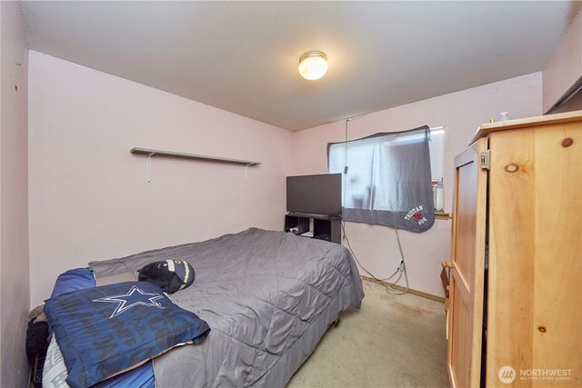 6804 E 132nd Street Ct, Puyallup, WA 98373