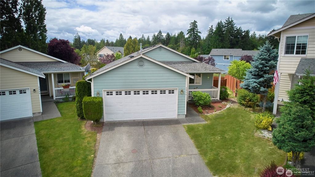 6804 E 132nd Street Ct, Puyallup, WA 98373