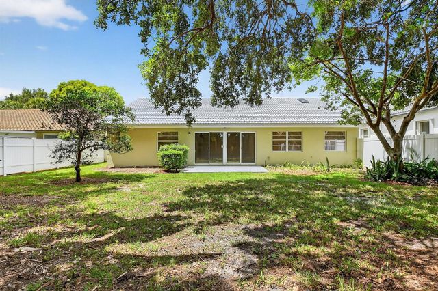 3730 Green Cypress Way, Lake Worth, FL 33467