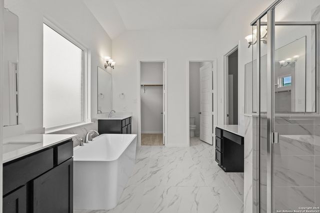 4523 Yoakum Valley, Schertz, TX 78108