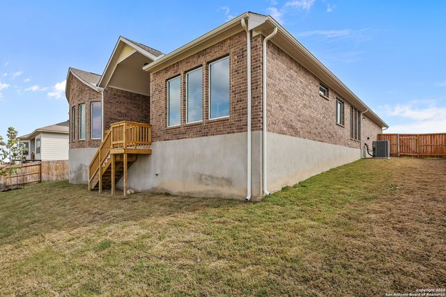 4523 Yoakum Valley, Schertz, TX 78108