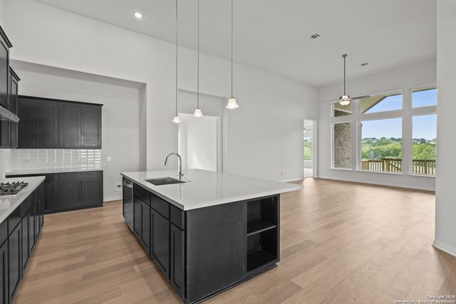 4523 Yoakum Valley, Schertz, TX 78108