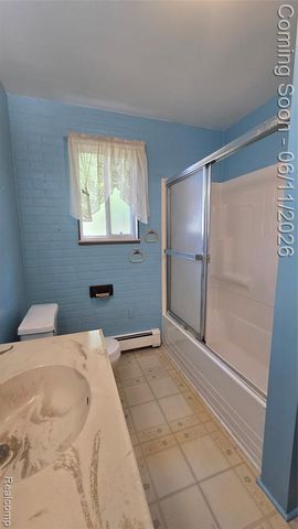 4085 Pine Grove Avenue, Fort Gratiot, MI 48059