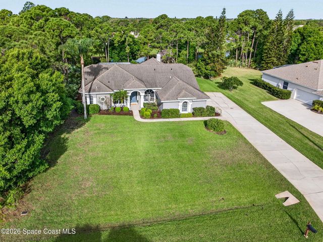 4404 Long Lake Road, Melbourne, FL 32934