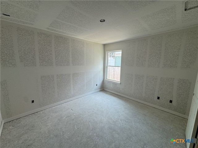 1919 Meridian Loop, Temple, TX 76504