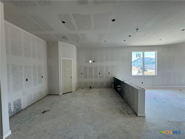1919 Meridian Loop, Temple, TX 76504