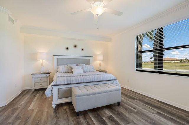 18017 GAWTHROP DRIVE 104, Bradenton, FL 34211