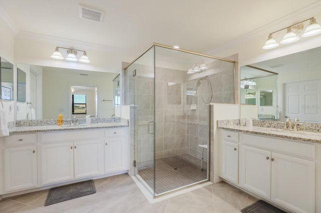 18017 GAWTHROP DRIVE 104, Bradenton, FL 34211