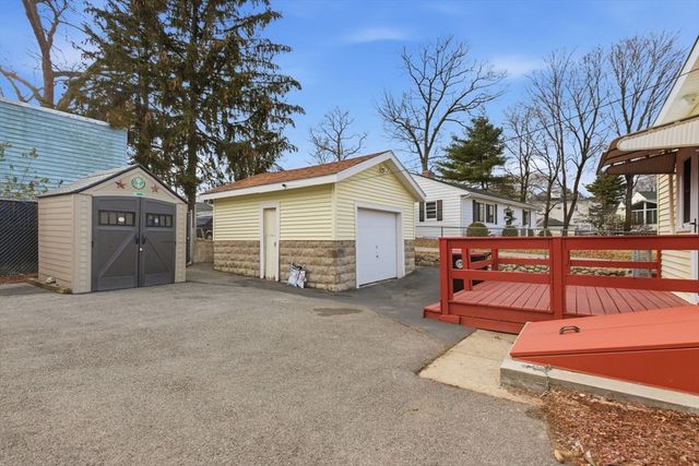 291 Boylston St, Brockton, MA 02301