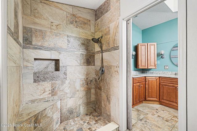 270 Oak Haven Drive, Melbourne, FL 32940