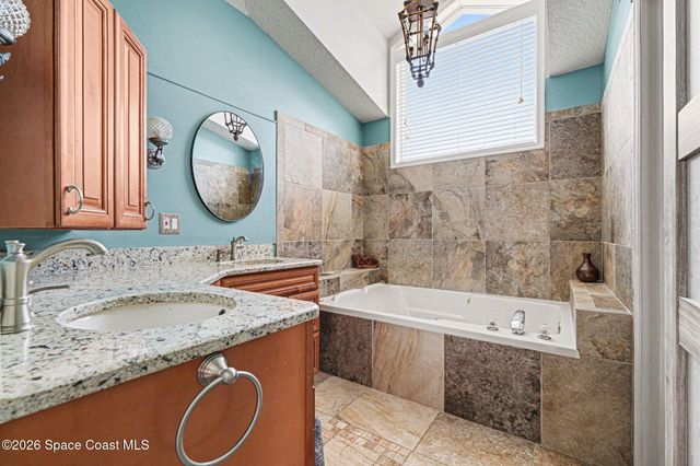270 Oak Haven Drive, Melbourne, FL 32940