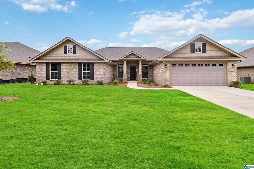 917 JACKSON TRACE DRIVE, Morris, AL 35116