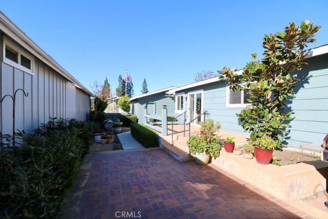 2509 Park Lake 182, Santa Ana, CA 92705