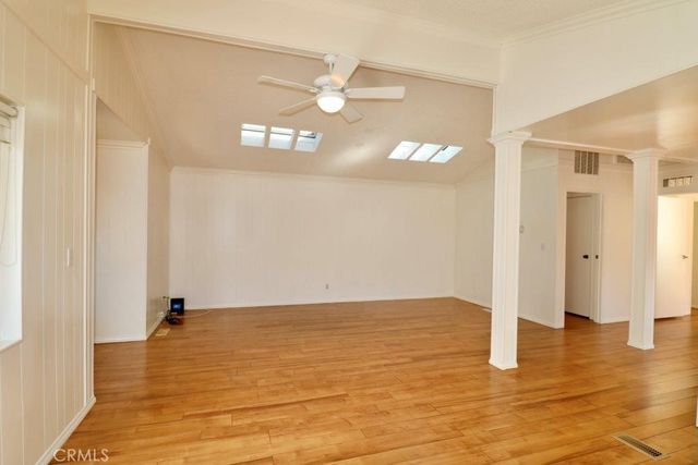 2509 Park Lake 182, Santa Ana, CA 92705