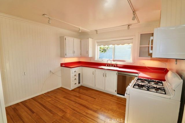 2509 Park Lake 182, Santa Ana, CA 92705