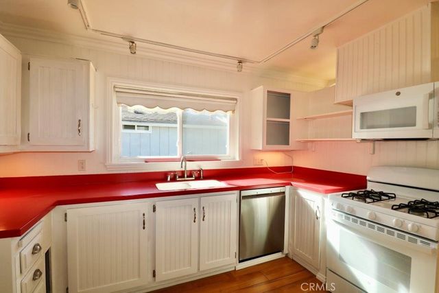 2509 Park Lake 182, Santa Ana, CA 92705