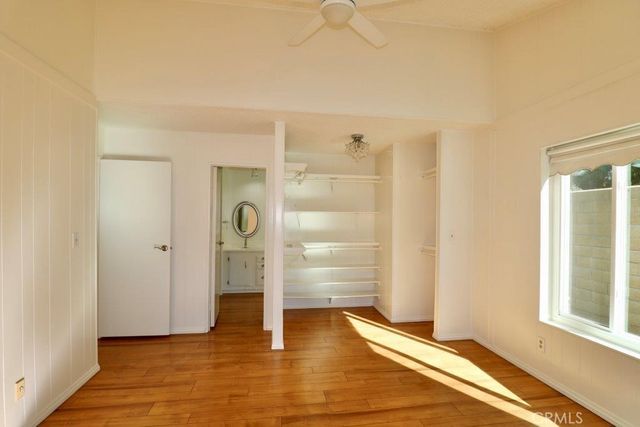 2509 Park Lake 182, Santa Ana, CA 92705