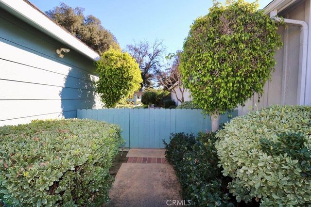 2509 Park Lake 182, Santa Ana, CA 92705