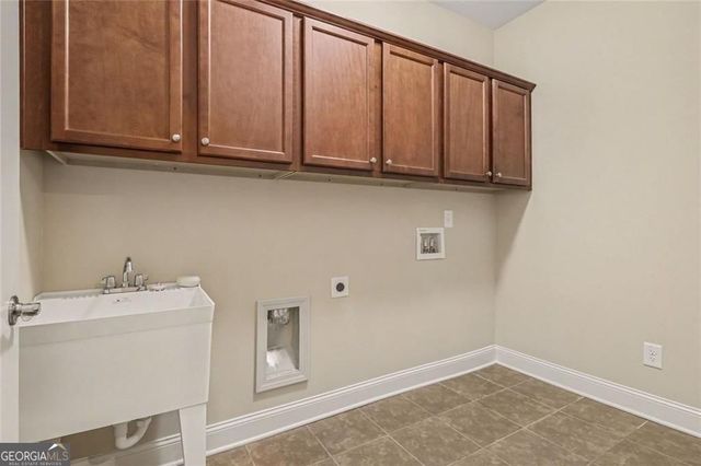 2730 Middlecreek Way, Cumming, GA 30041