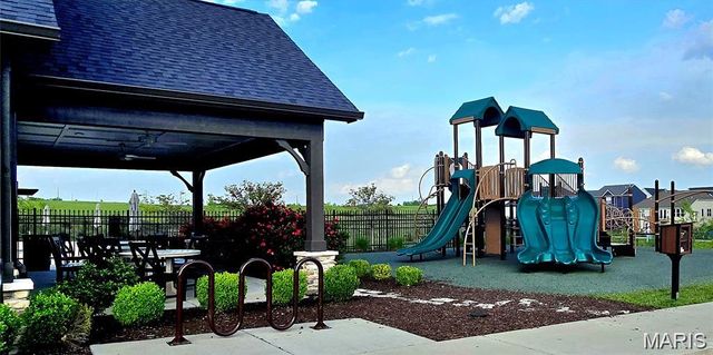 327 Dalriada Boulevard, O'fallon, MO 63368