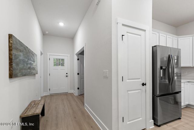 5124 PARETE Road S, Jacksonville, FL 32218