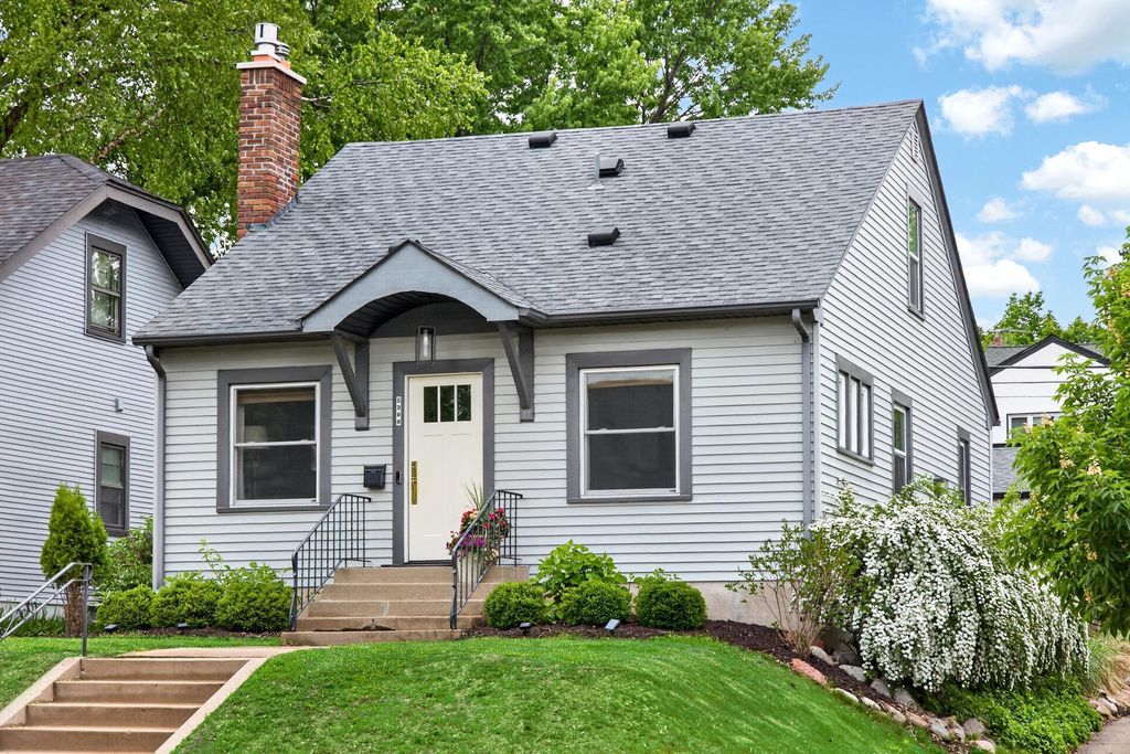 5300 Drew Avenue S, Minneapolis, MN 55410