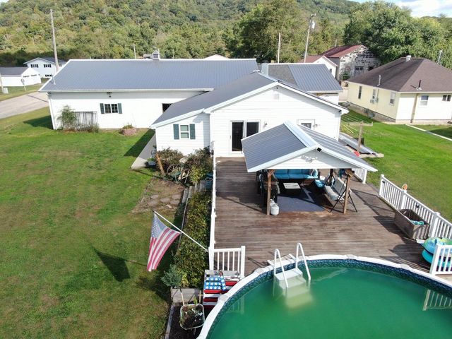 220 2nd STREET, Gays Mills, WI 54631