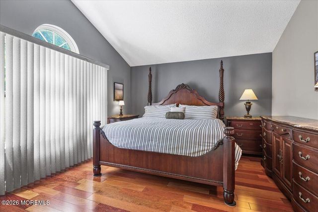 42 Fairway Boulevard, Monroe, NJ 08831