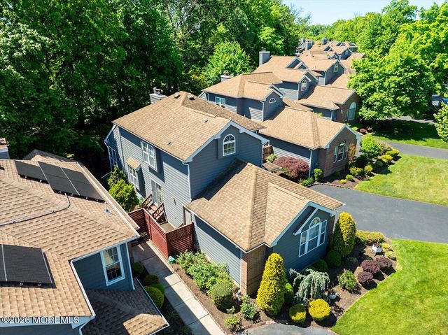 42 Fairway Boulevard, Monroe, NJ 08831