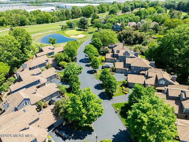 42 Fairway Boulevard, Monroe, NJ 08831