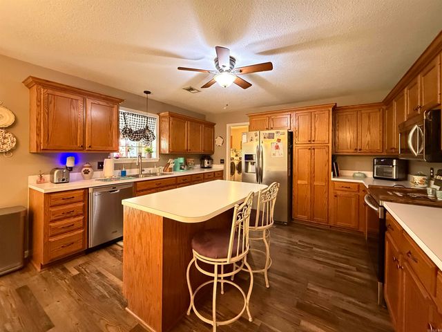 7 Oak Meadow Cove, Batesville, AR 72501