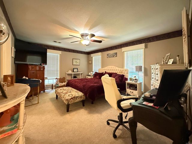 7 Oak Meadow Cove, Batesville, AR 72501