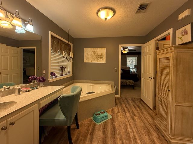 7 Oak Meadow Cove, Batesville, AR 72501
