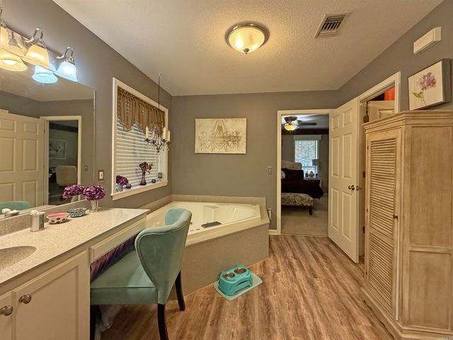 7 Oak Meadow Cove, Batesville, AR 72501