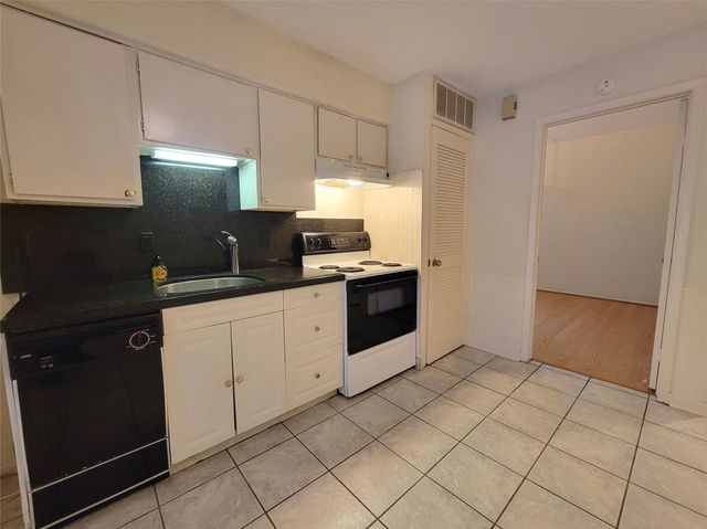 12900 Walden Road 812H, Montgomery, TX 77356