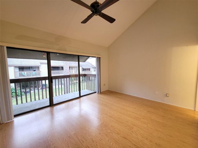 12900 Walden Road 812H, Montgomery, TX 77356