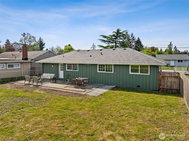 928 Dibb Street, Bremerton, WA 98310
