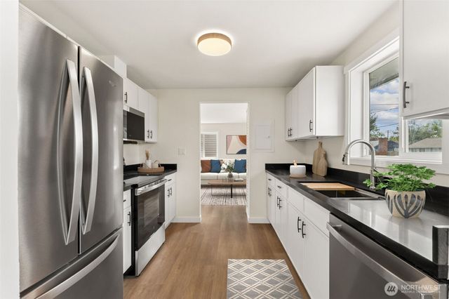 928 Dibb Street, Bremerton, WA 98310