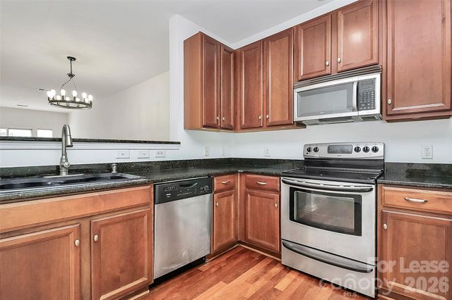 525 Donatello Avenue, Charlotte, NC 28205