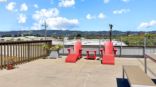 1500 Park 335, Emeryville, CA 94608